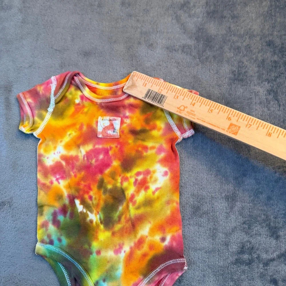 Burts Bees‎ Baby Tie Dye Bodysuit Kids 0-3 Months Multicolor Organic Cotton